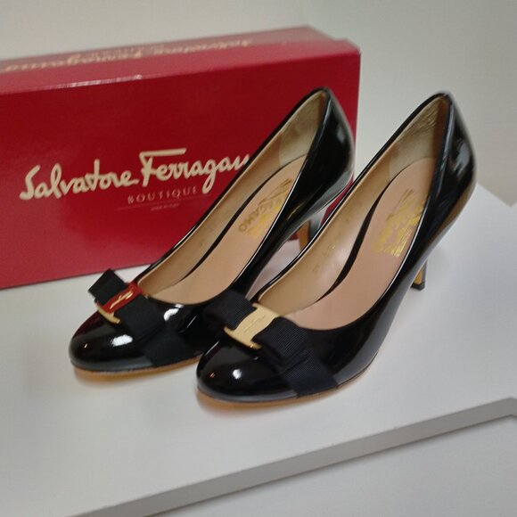 Salvatore Ferragamo Shoes - Ferragamo Clara 70 Black Patent Vara Bow Heels, like new - 9C fit like US 8M